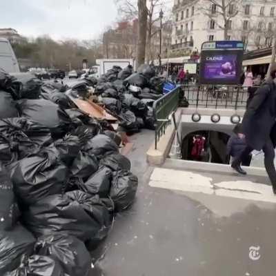 This is how should be when you crap on your workers