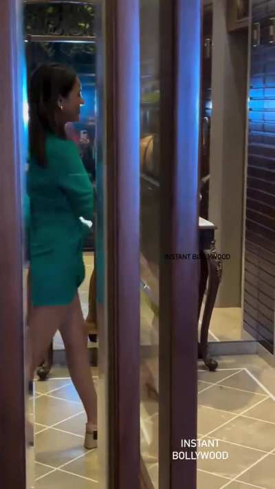 Enjoy the Cake - Neha Sharma 