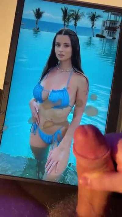 Ada Krysian ma śliczne ciałko 💦