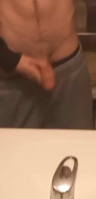 bwc looking for some slutty holes to use