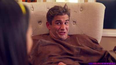 Kylie Rocket & Lily Larimar - Fun with Stepsis and her friend on Halloween