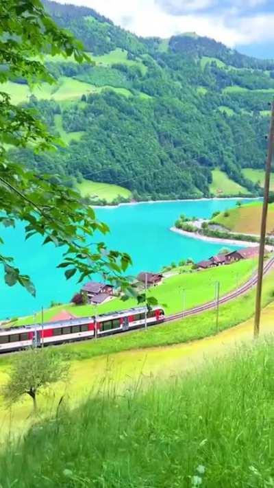 Switzerland in every season