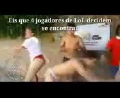 Só postei pq achei engraçado, não tenho nada contra