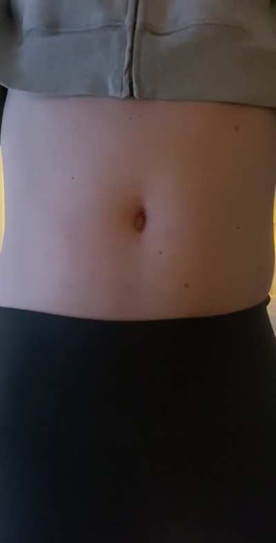 Stretching in my fav cropped hoodie