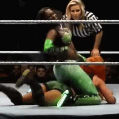 Naomi and Becky Lynch
