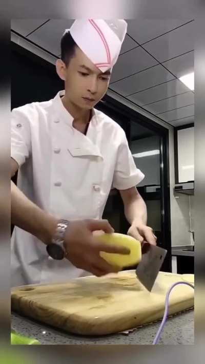 Potato cutting skills for food art