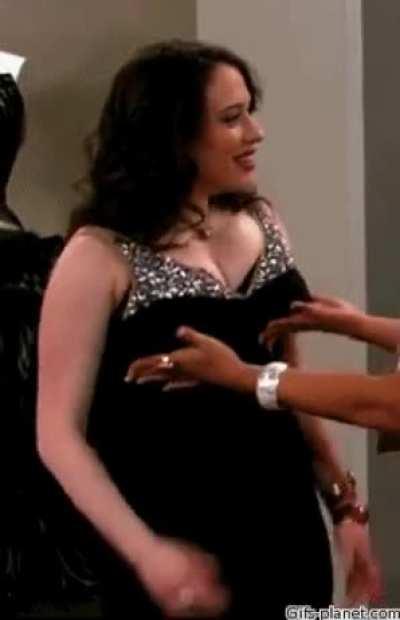 Kat Dennings’ tits are sensitive to touch