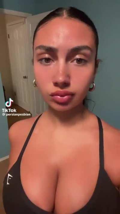 @persianpesbian