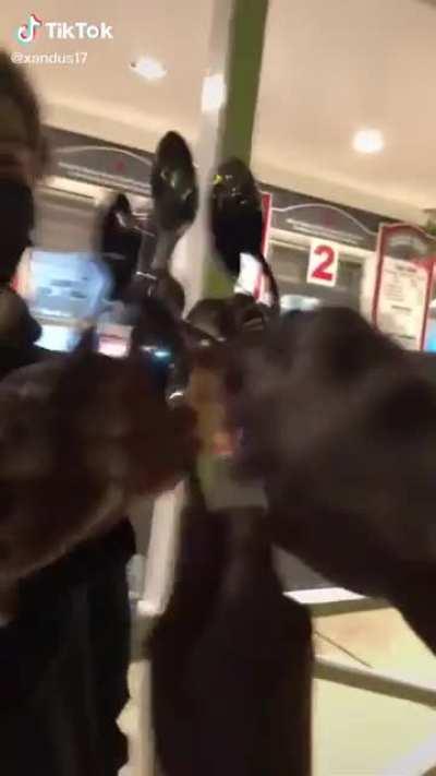 Spoon Life or No Life 🥄🥄🥄