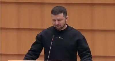 Героям Слава в Европарламенте.