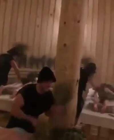 Lamultean de 1 Martie, fetelor!