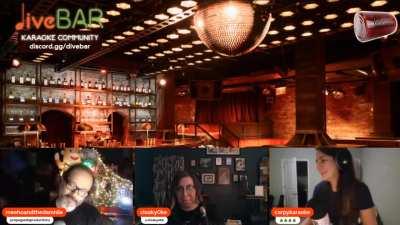 Happy Holidays! 🎅🏿