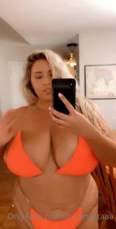 Lauren Sangster (IG: @lo_sangstaaa)