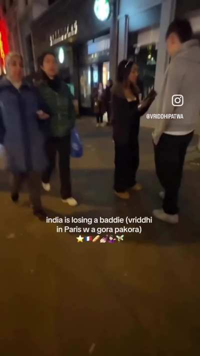 No brown losers for her🤎