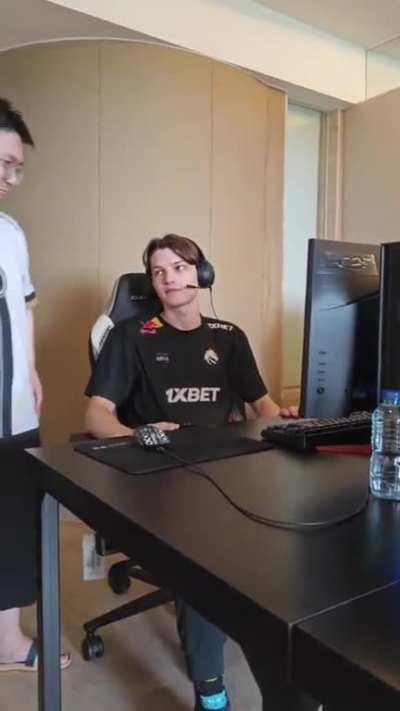 Team Spirit and IG.Emo