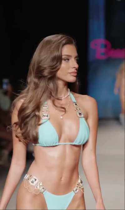 Dian Schwartz - Beach Bunny, Miami Swim Week 2023