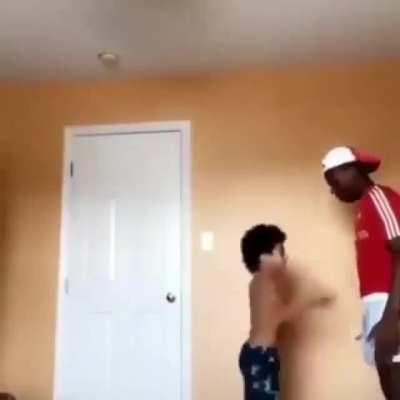 Tutoriales de defensa propia