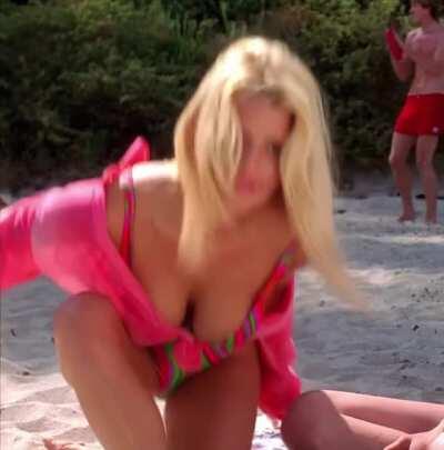 Jessica Simpson bikini