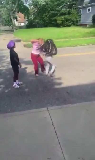 She beat her ass 3 times 