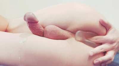 Fingering butt until cock starts leaking cum!