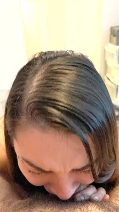 Hey guys, I just posted a new BJ/facial video! I show my big butt & do a LOT of deepthroating before I get my face & titties covered in cum! 💦🤤 Join one of my new socials like fansly or avnstars to see it! I'm also selling my videos on manyvids fo