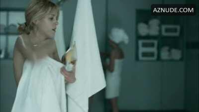 Alba Flores aka Nairobi