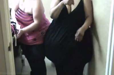 Diva🍑 and Jenni🍑 more fat