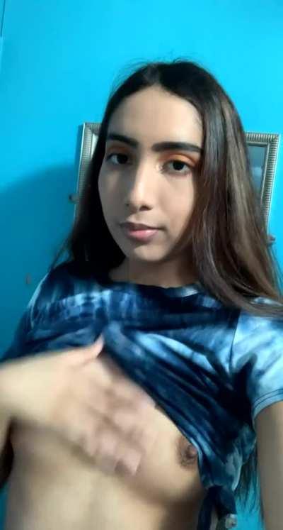 They are small, but are my brown tits suckable? ❤️