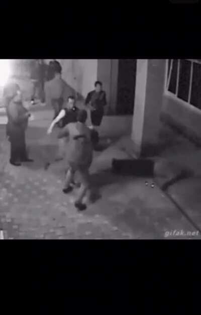 Two KOs in 4 seconds