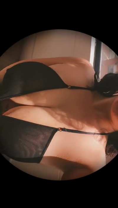 Cum play with me xoxo