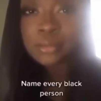 Si pones tu foto de perfil en negro acabarás con el racismo 🤑🤑🤑