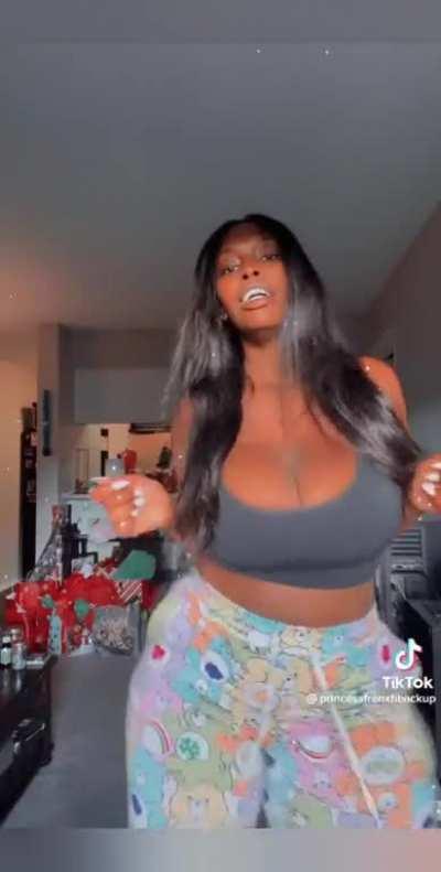 Princess F,renxh & Ellie E,mpress