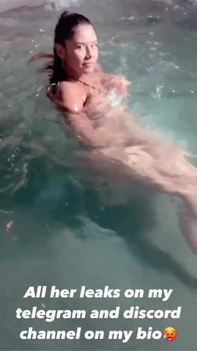 Fansly Ass and Big Tits by Elsa Baby