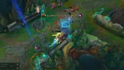 Turning point of a 4v5 game we managed to win (after some early feed too). Damn I love this champ!