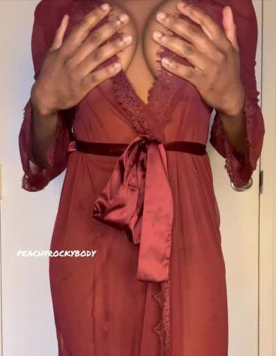 My OnlyFans is $4.20 right now!! 🤩 get access to over 50 videos once you subscribe (link in comments)