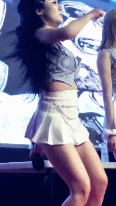 Girl Crush Bomi beautiful