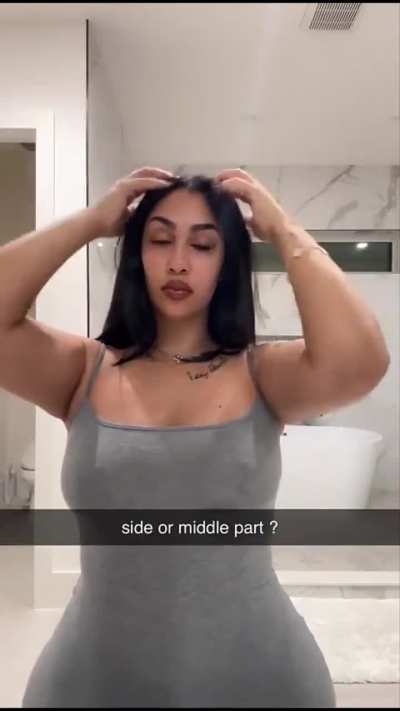 Queen Naija via snap