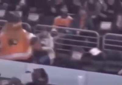 pov: appsro beating simon up in rdr2