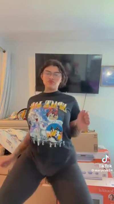 Y’all see that… 🐪 🍑 