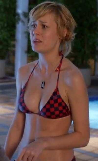 Brie Looking good in 'United States of Tara'