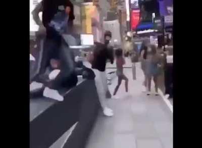 me dé o video original e ninguem se machuca