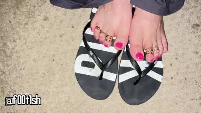 A little toe scrunching