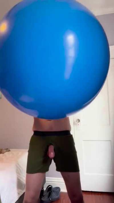 Never moaned this much with a balloon before; and nearly came twice as a result of it all! 🥵