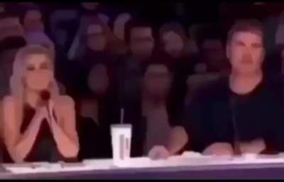 i mean i dont blame simon...