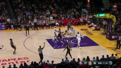 [Highlight] DeAndre Jordan lets everyone know the rebound is his