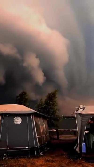 🔥 This storm approaching