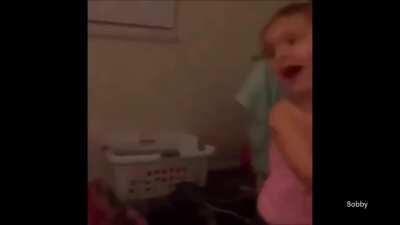 Annie ganking Gwen top for her shutdown gold