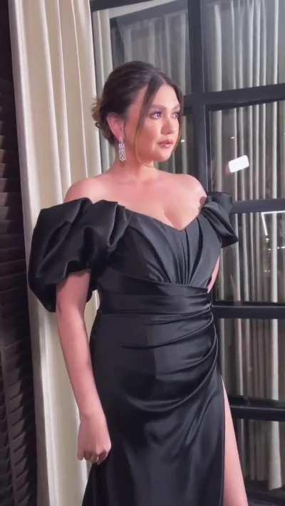 Angelica Panganiban 