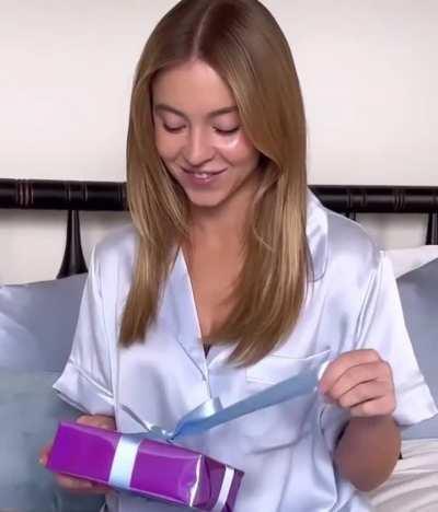 Opening Gifts IG Story Oct 2023