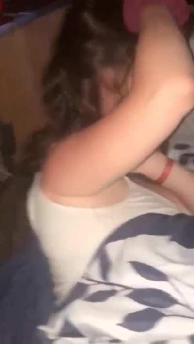 When the parent are out 😮